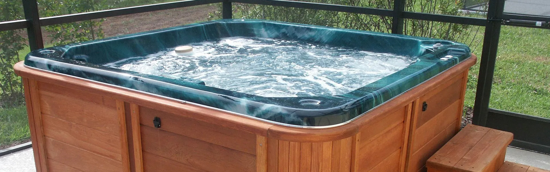 NORTHERN BAY HOT TUBS